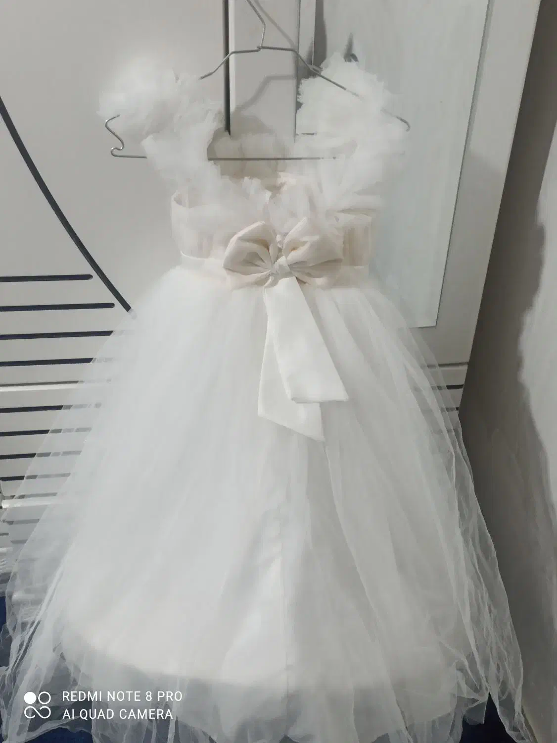 تور|کفش و لباس بچه|مارگون, |دیوار