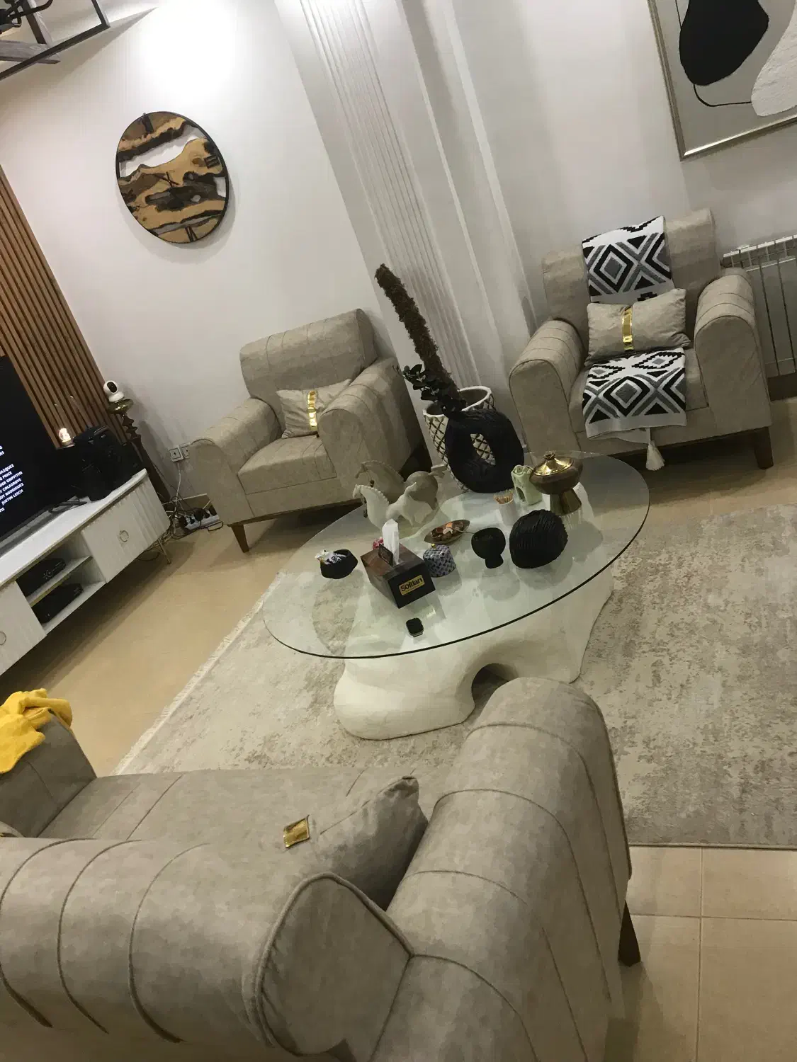 مبل|مبلمان خانگی و میز عسلی|رشت, دیلمان|دیوار