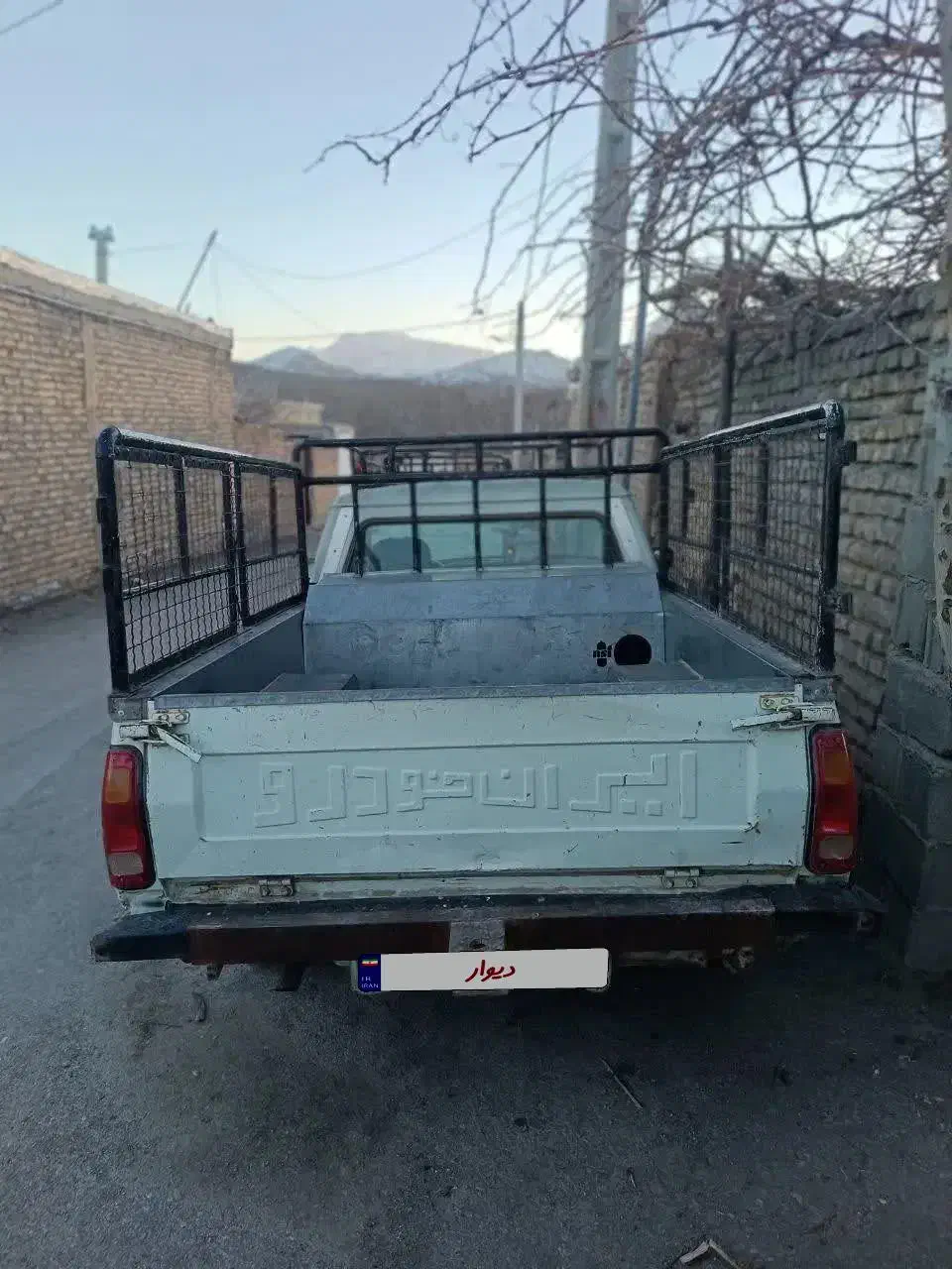 وانت پیکان مدل ۸۸|خودرو سواری و وانت|یزد, |دیوار