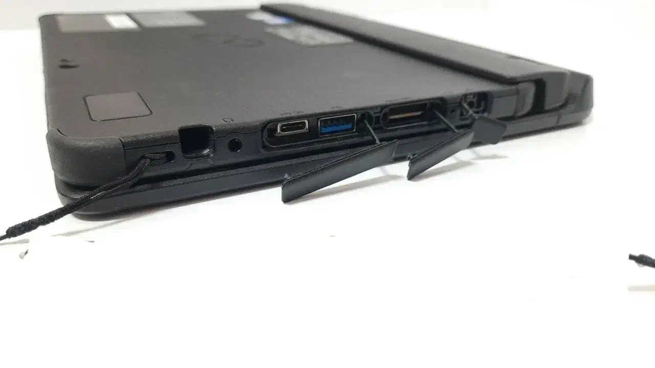 فوجیتسو Q5010 نسل جدید ویندوز 10 SSD همراه کیبورد|تبلت|تهران, گیشا|دیوار