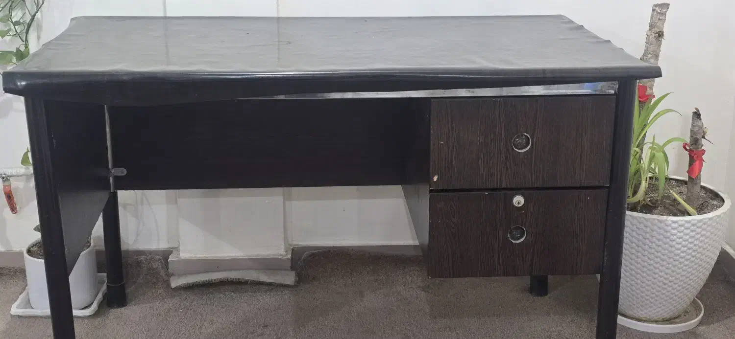 میز کار|میز تحریر و کامپیوتر|اندیمشک, |دیوار