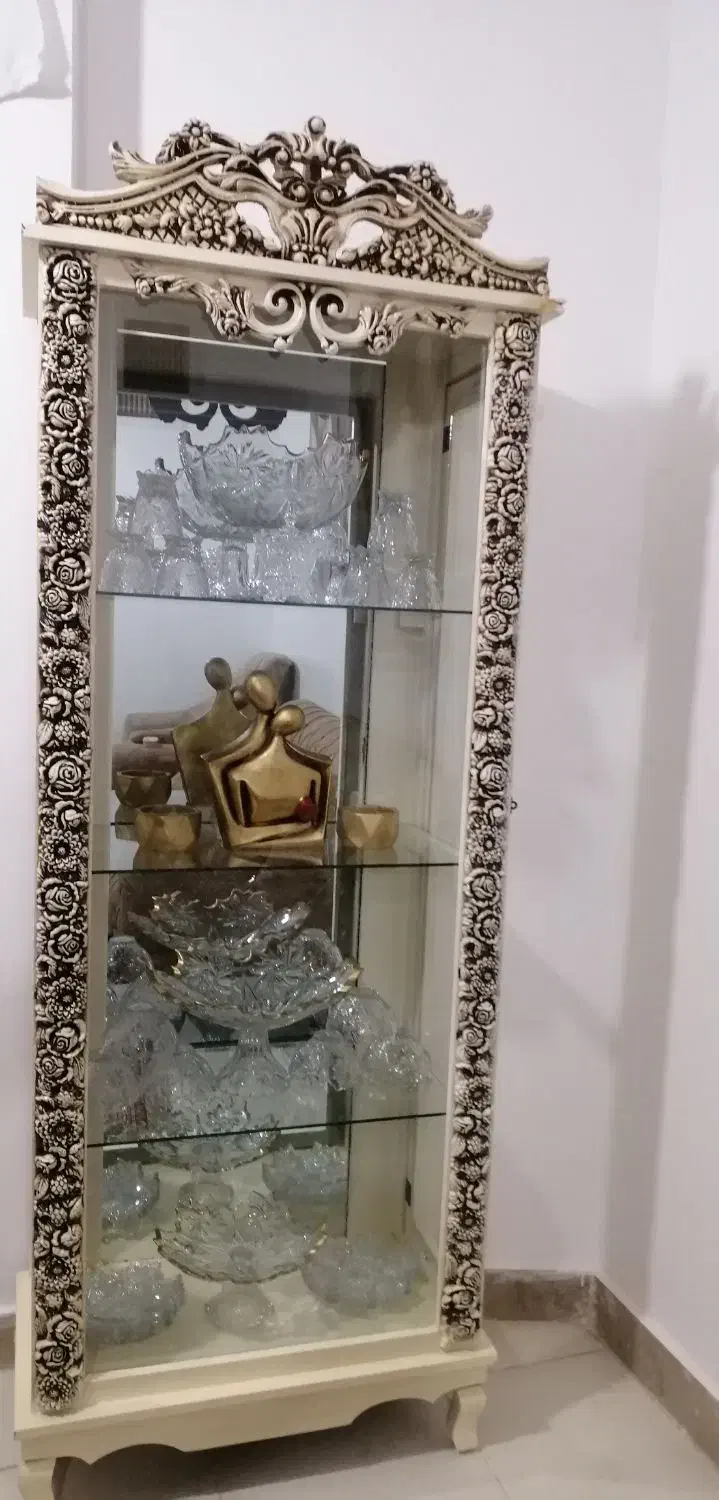 ست بوفه وآیینه کنسول وساعت ایستاده|بوفه، ویترین، کنسول|ایلام, |دیوار