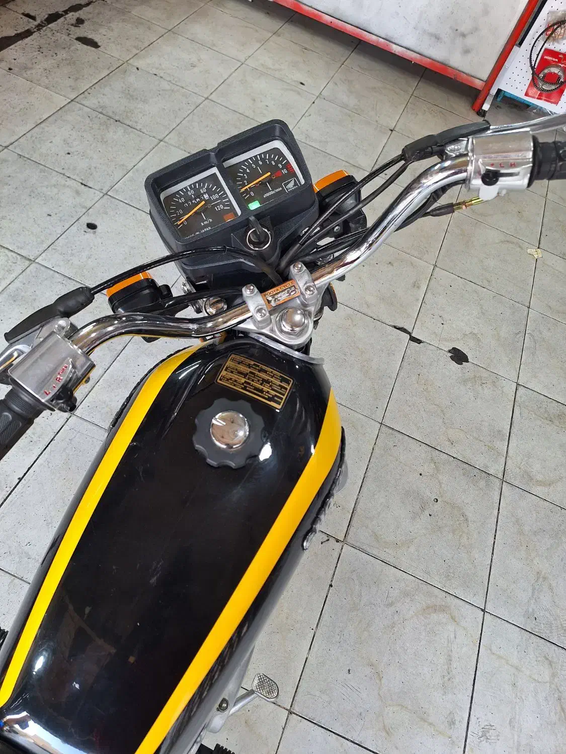 هندا ۱۲۵ شکوه|موتورسیکلت|تهران, سیروس|دیوار