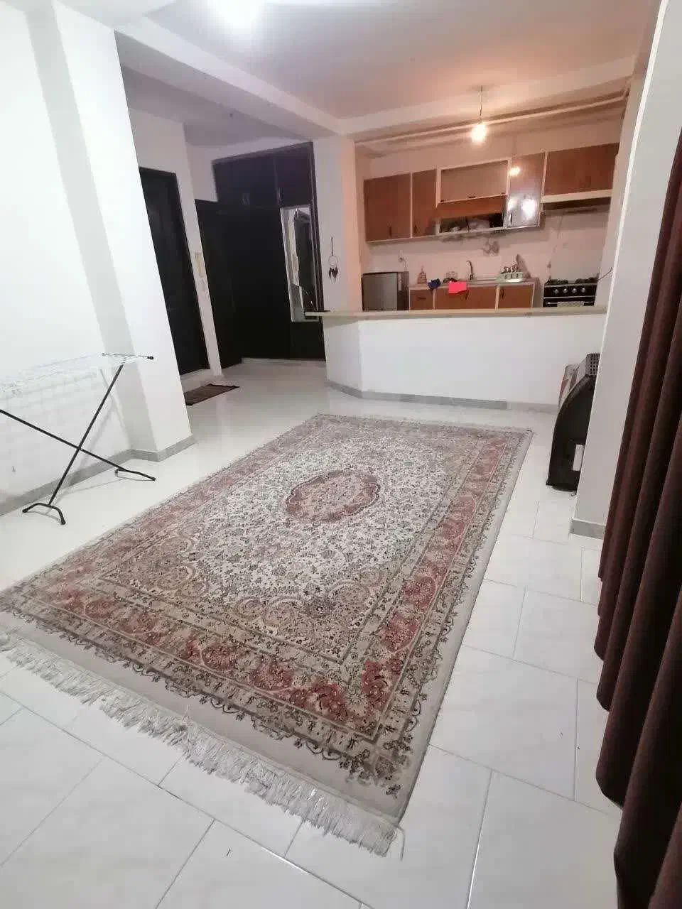 واحد ۶۵ متری مناسب دانشجویان وافراد مستقل کارمند|اجارهٔ آپارتمان|ساری, |دیوار