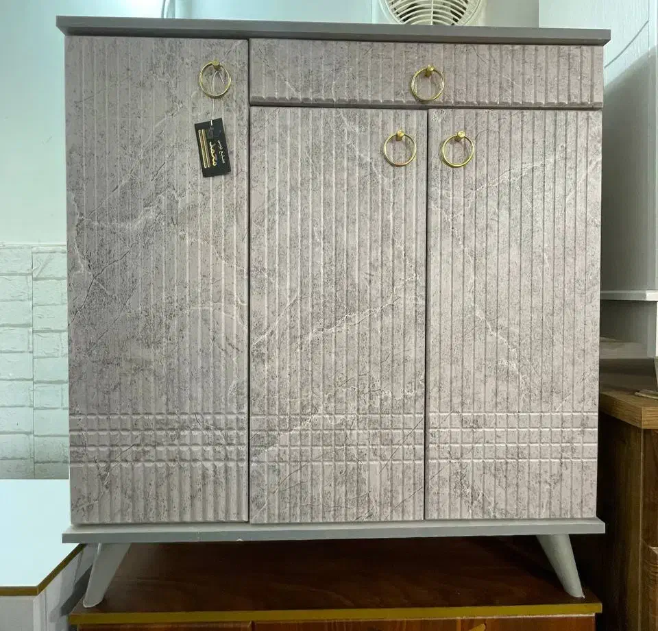 جاکفشی|جاکفشی، کمد، دراور|رشت, کوی طالقانی|دیوار