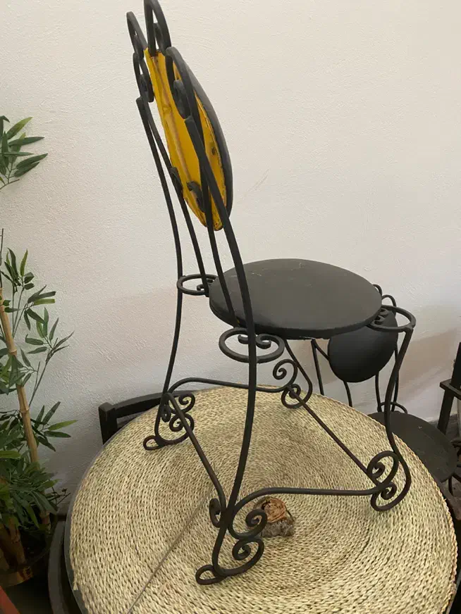 فرفرژه|صندلی و نیمکت|رشت, منظریه|دیوار