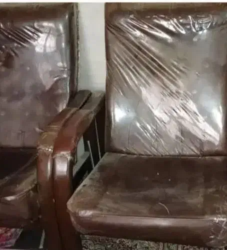 صندلی اداری چرم|صندلی و نیمکت|کرمان, |دیوار