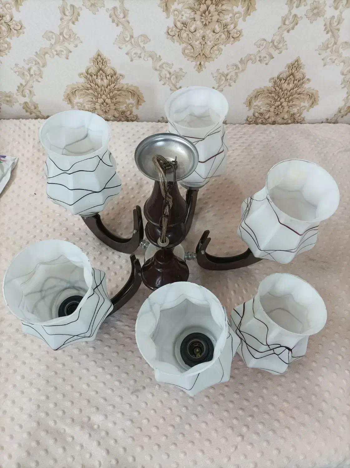 لوستر پنج شعله|لوستر و چراغ آویز|قم, انسجام|دیوار