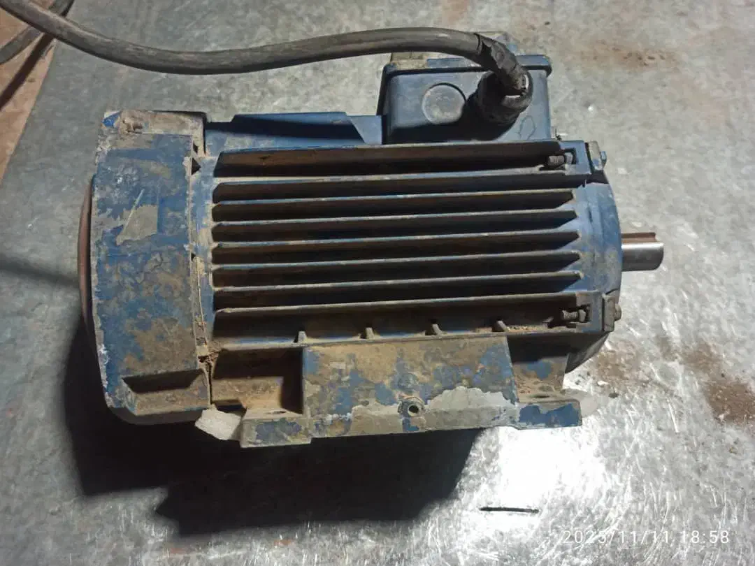 دینام گیربکس آمریکایی درل تبریز|ماشینآلات صنعتی|پاکدشت, خاتون آباد|دیوار