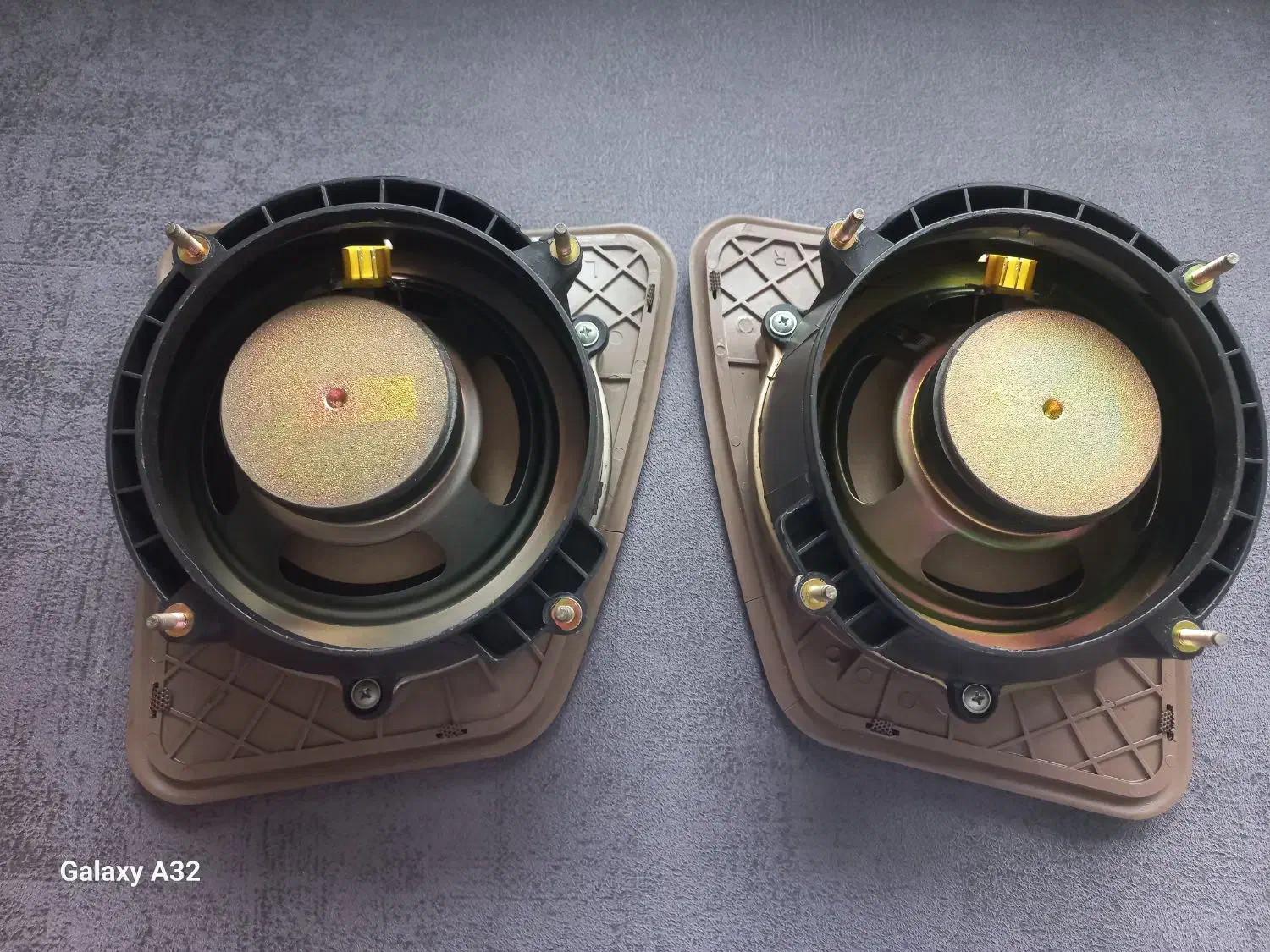 باند فابریک طاقچه عقب سمند چپ و راست کارکرده سالم|قطعات یدکی و لوازم جانبی|ساری, |دیوار