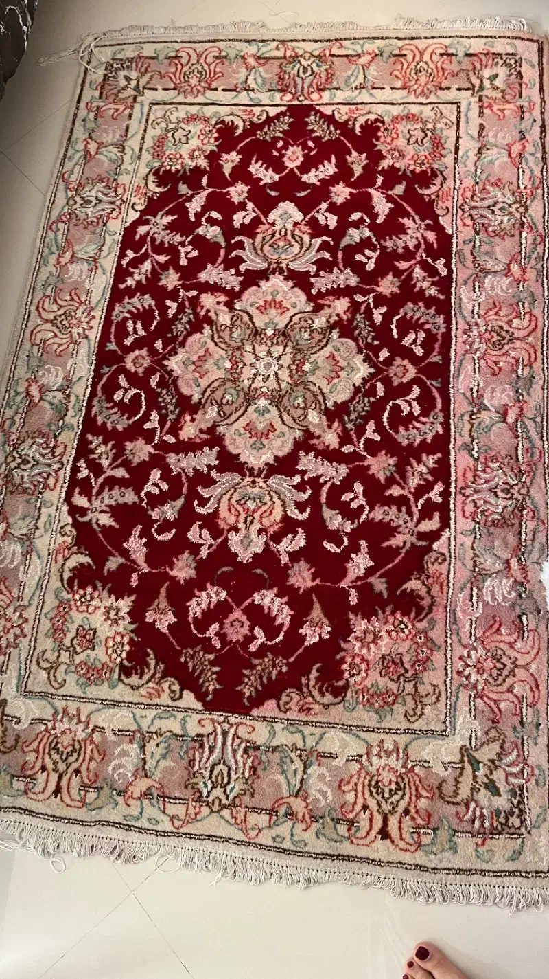 قالیچه دستباف|فرش|مشهد, هفت تیر (نه دره)|دیوار