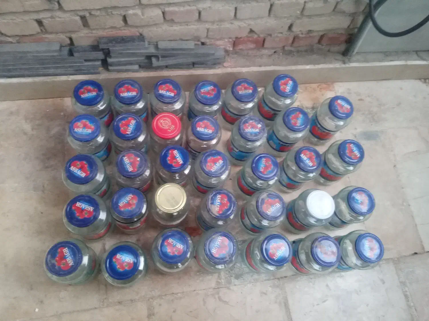 شیشه های رب|ظروف نگهدارنده، پلاستیکی، یک‌بارمصرف|ماکو, |دیوار