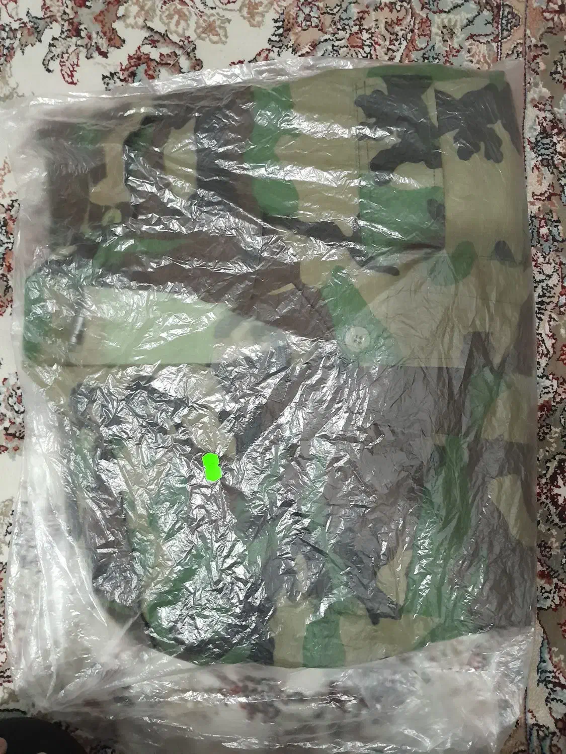 لباسنظامی نو اکبند|لباس|ارومیه, |دیوار