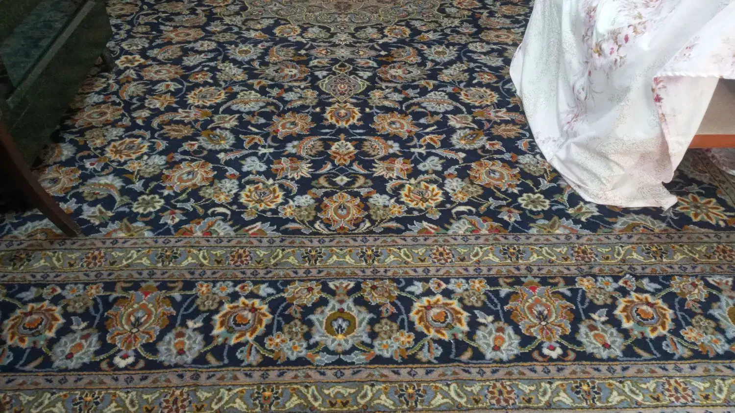 فرش دستبافت|فرش|تهران, بنی‌هاشم|دیوار