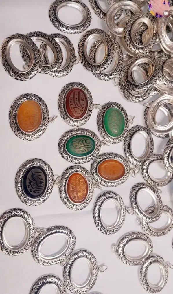 عقیق های گردنی|بدلیجات|بروجرد, |دیوار