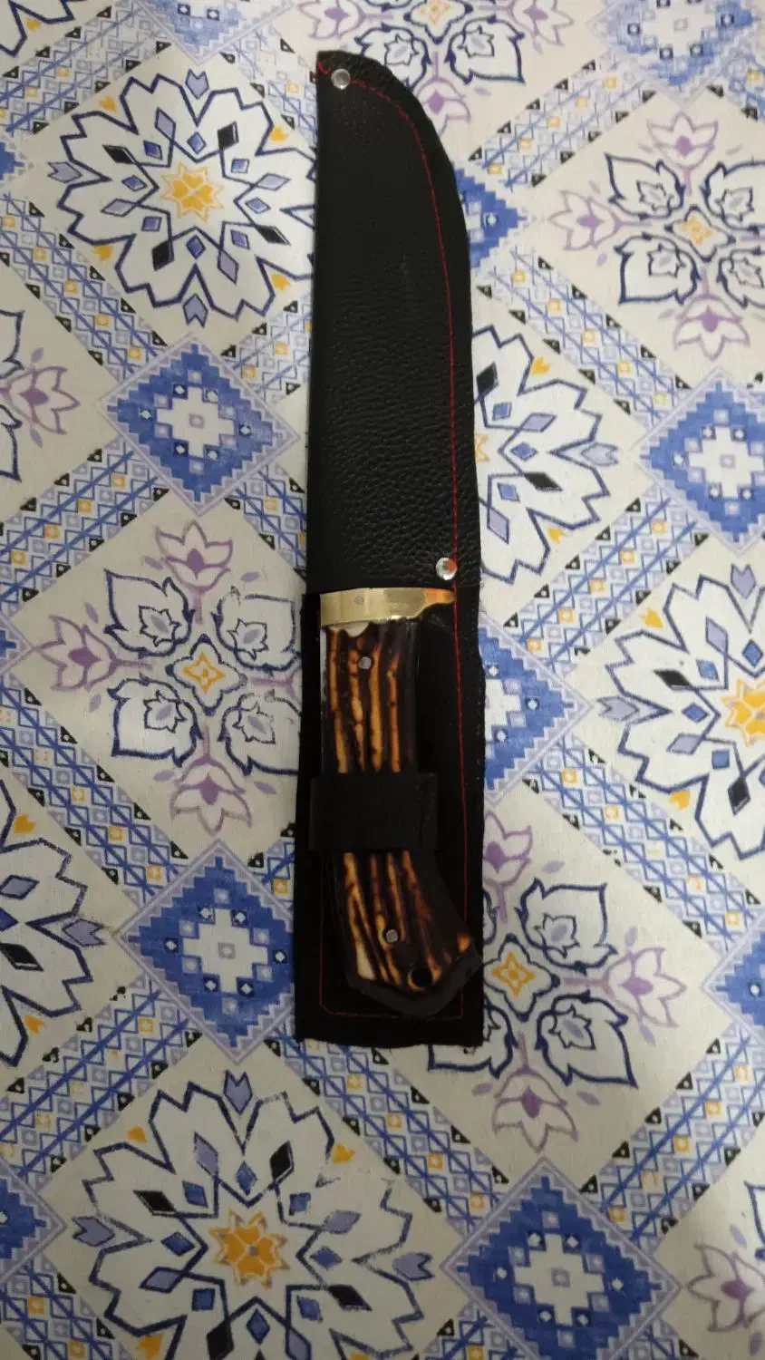 چاقو|کوهنوردی و کمپینگ|شیراز, غدیر شمالی|دیوار