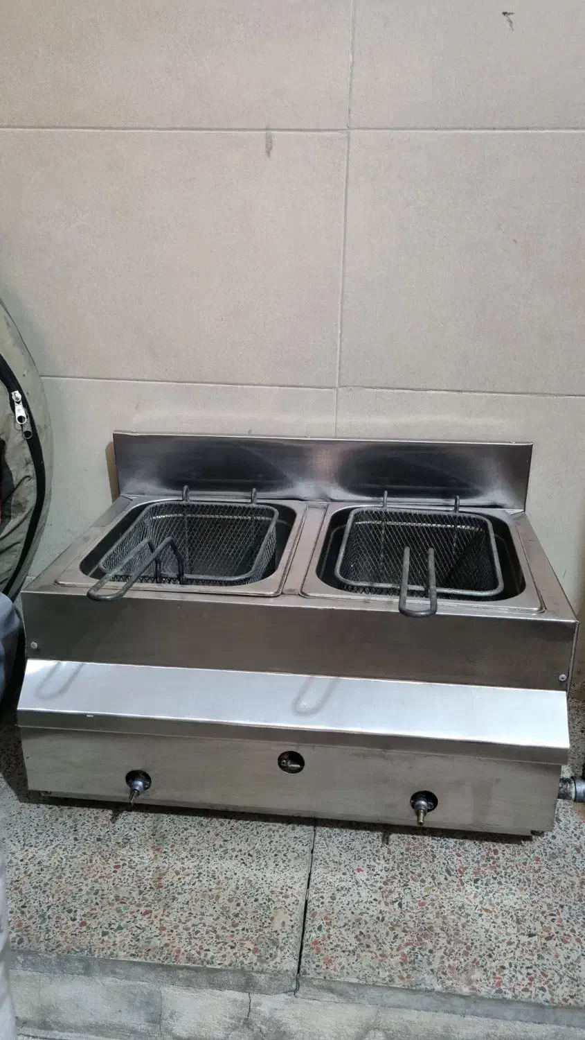 سرخ کن صنعتی.بلندر .گرمکن .گاز سه شعله .قالب پیتزا|کافیشاپ و رستوران|کرج, حاجی آباد|دیوار