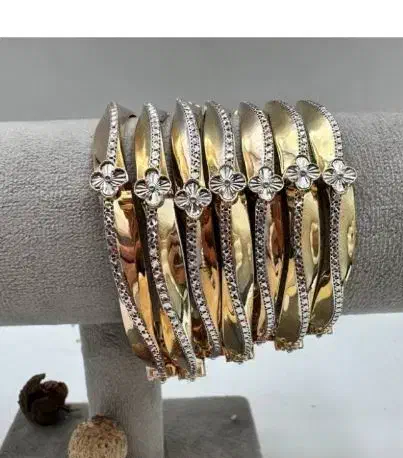 النگو مدل ونکلیف و  گوشواره وانگشتر|جواهرات|قم, شهرک امام حسین|دیوار