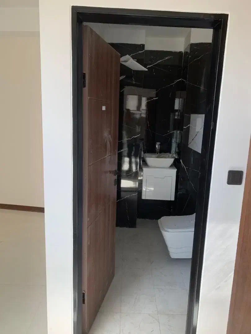 اجاره توانیر نظامی گنجوی 110متر 2 خواب کلید نخورده