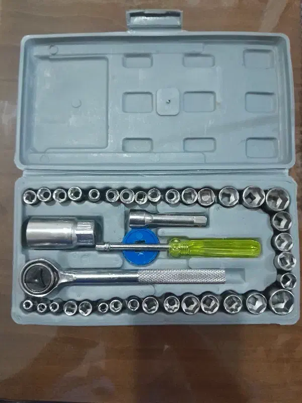 اچاربکس|ابزارآلات|خان ببین, |دیوار