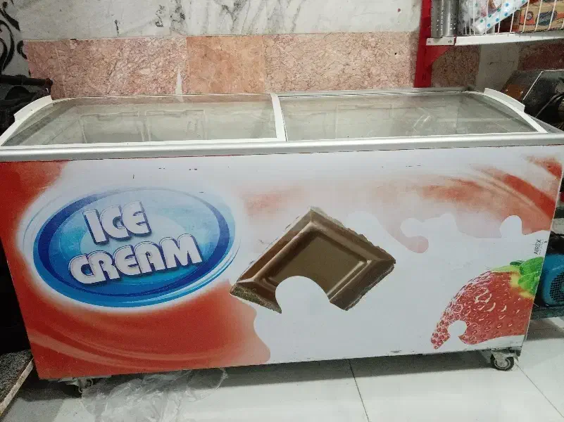 یخچال صندوقی وایستاده فروشی|کافیشاپ و رستوران|مشهد, رده|دیوار