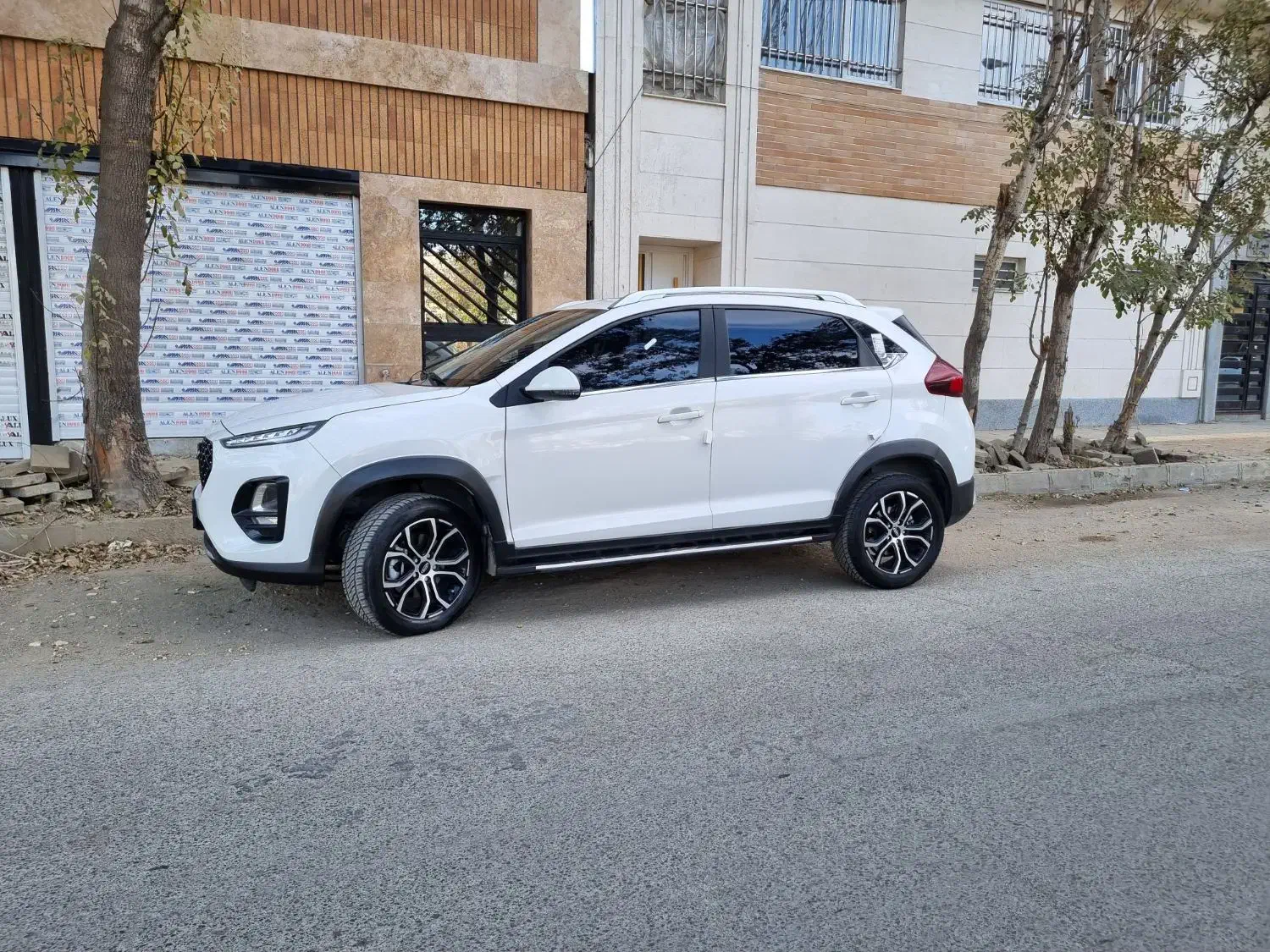 X22pro|خودرو سواری و وانت|همدان, |دیوار