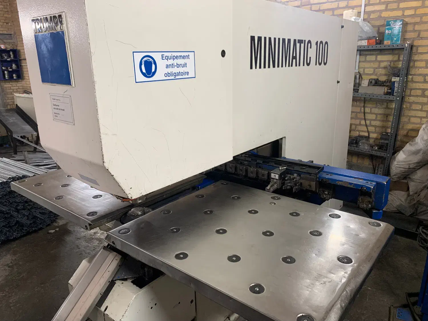 cnc پانچ|ماشین‌آلات صنعتی|رباط‌کریم, آدران|دیوار