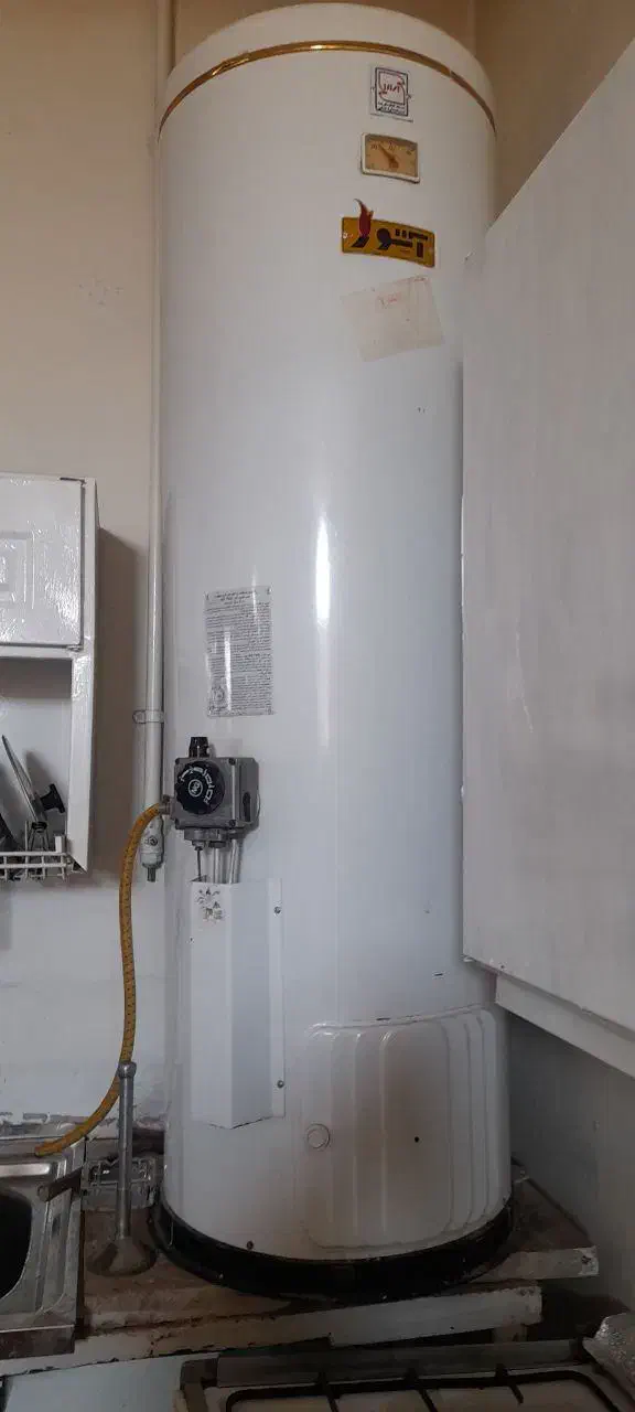 آبگرمکن قیمت ۶ملیون تومان|آبگرمکن، پکیج، شوفاژ|تیران, |دیوار