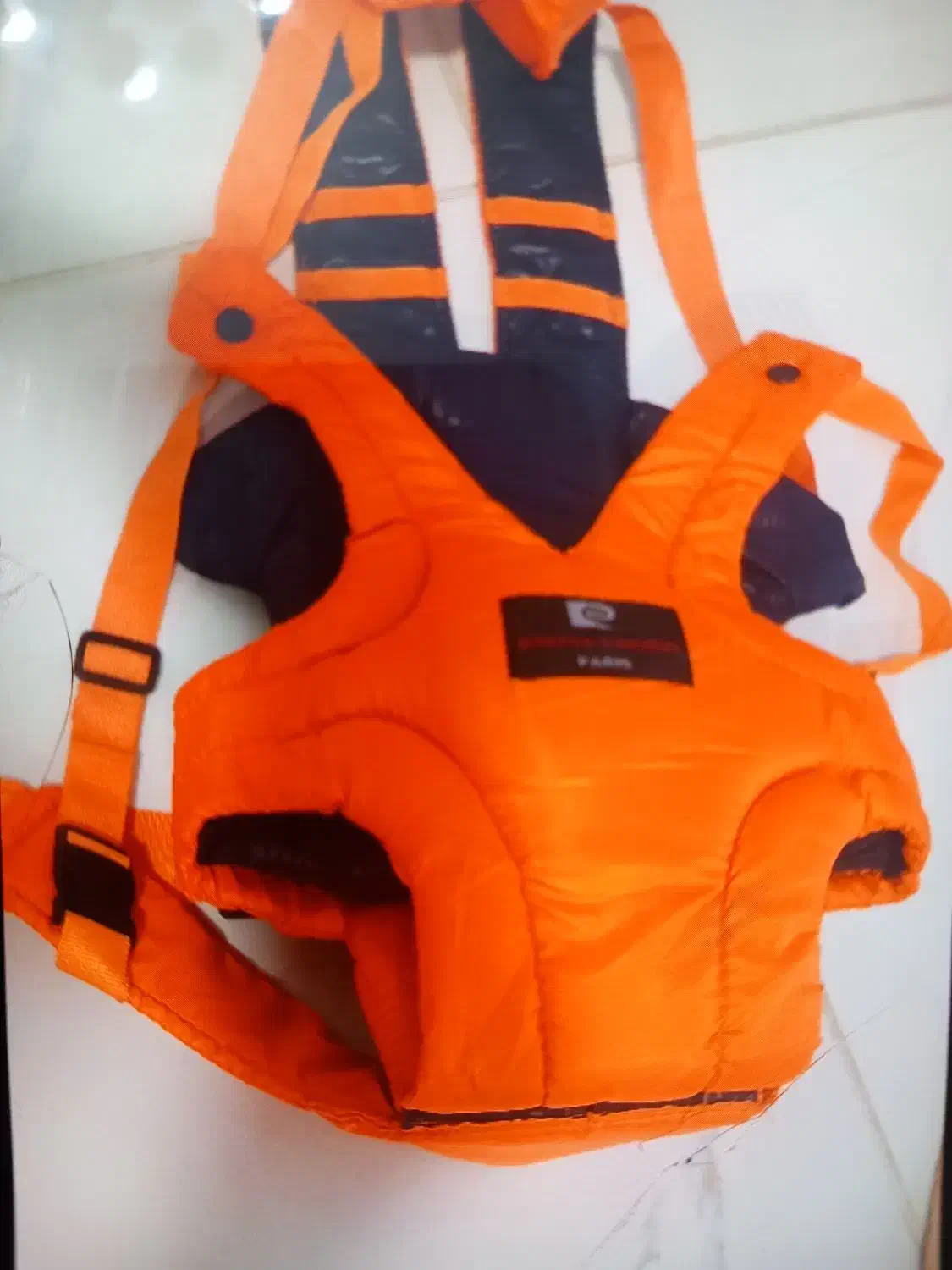 کیف واغوشی|کیف، کفش، کمربند|خوی, |دیوار