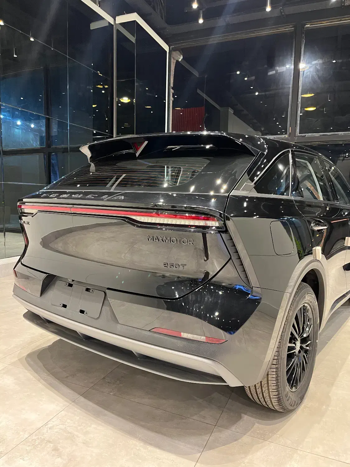 ونوسیا آنلاین|خودرو سواری و وانت|قزوین, |دیوار