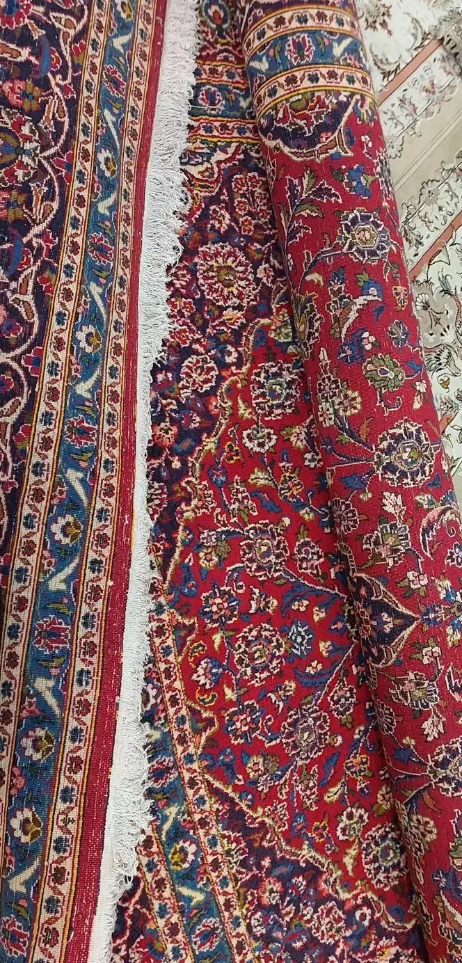 فرش دستباف قدیمی سالم|فرش|کرج, بنیاد|دیوار