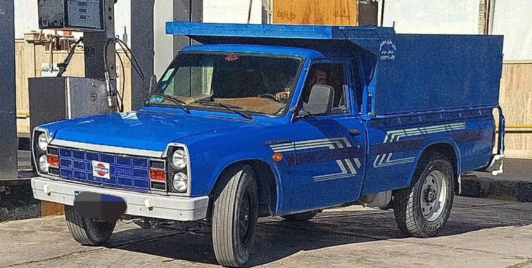 فروش فوری نیسان دو گانه سوز|خودرو سواری و وانت|ارسنجان, |دیوار