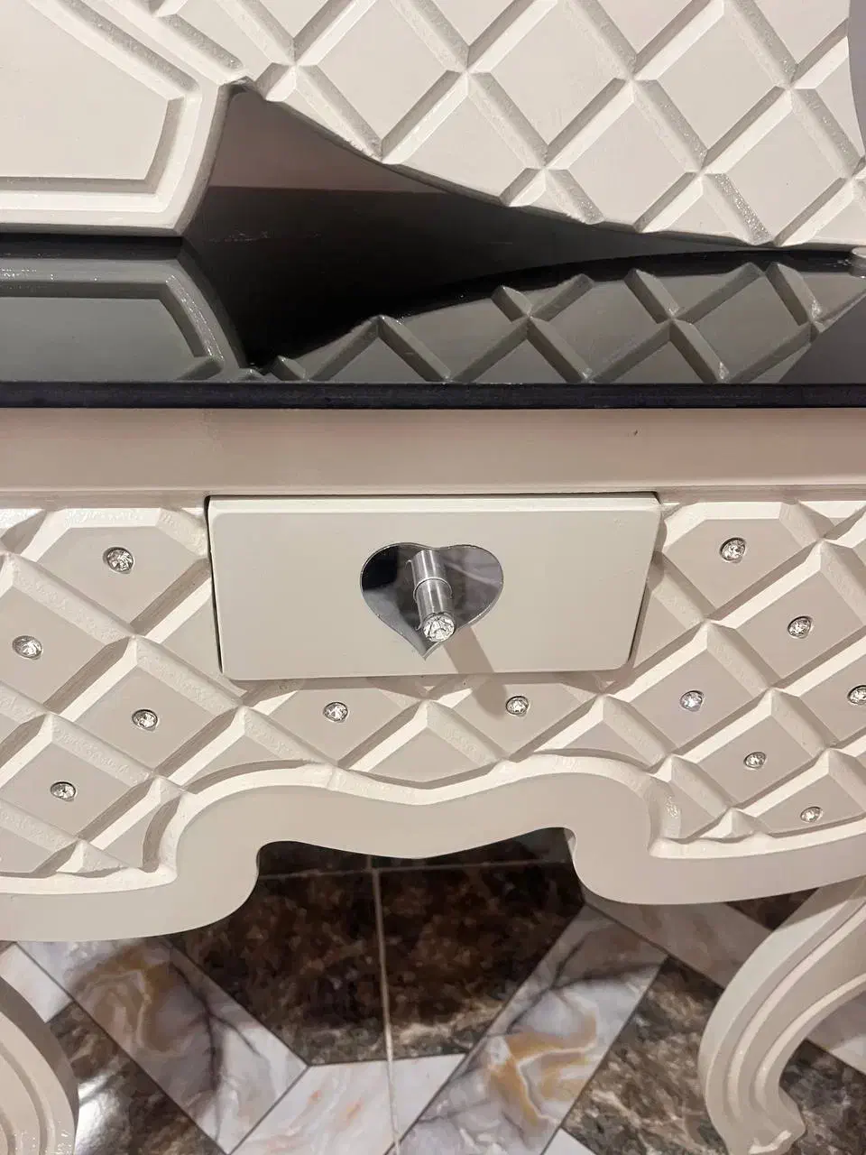 آینه شمعدان|آینه|کومله, |دیوار