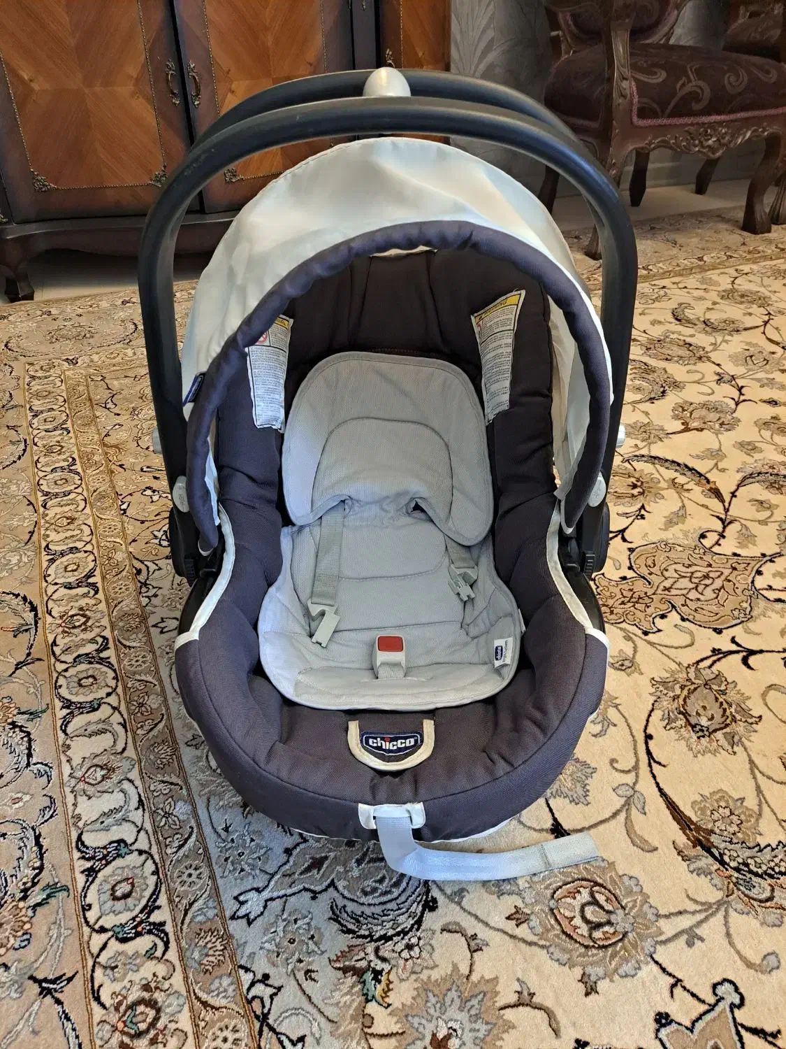 کریر - صندلی ماشین - ساک حمل نوزاد  قیمت توافقی|کالسکه و لوازم جانبی|اصفهان, عباس‌آباد|دیوار