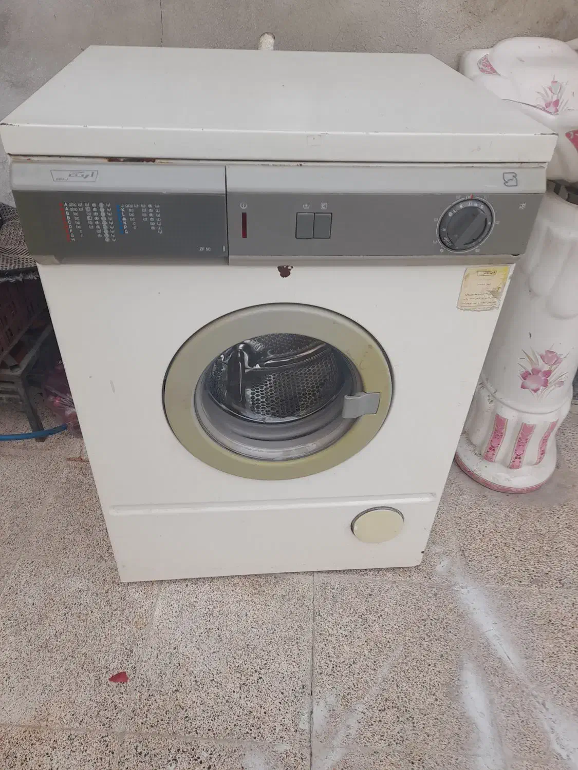 ماشین لباسشویی کیلویی ارج میارم  نصب میکنم|ماشین لباسشویی و خشک‌کن لباس|ارومیه, |دیوار