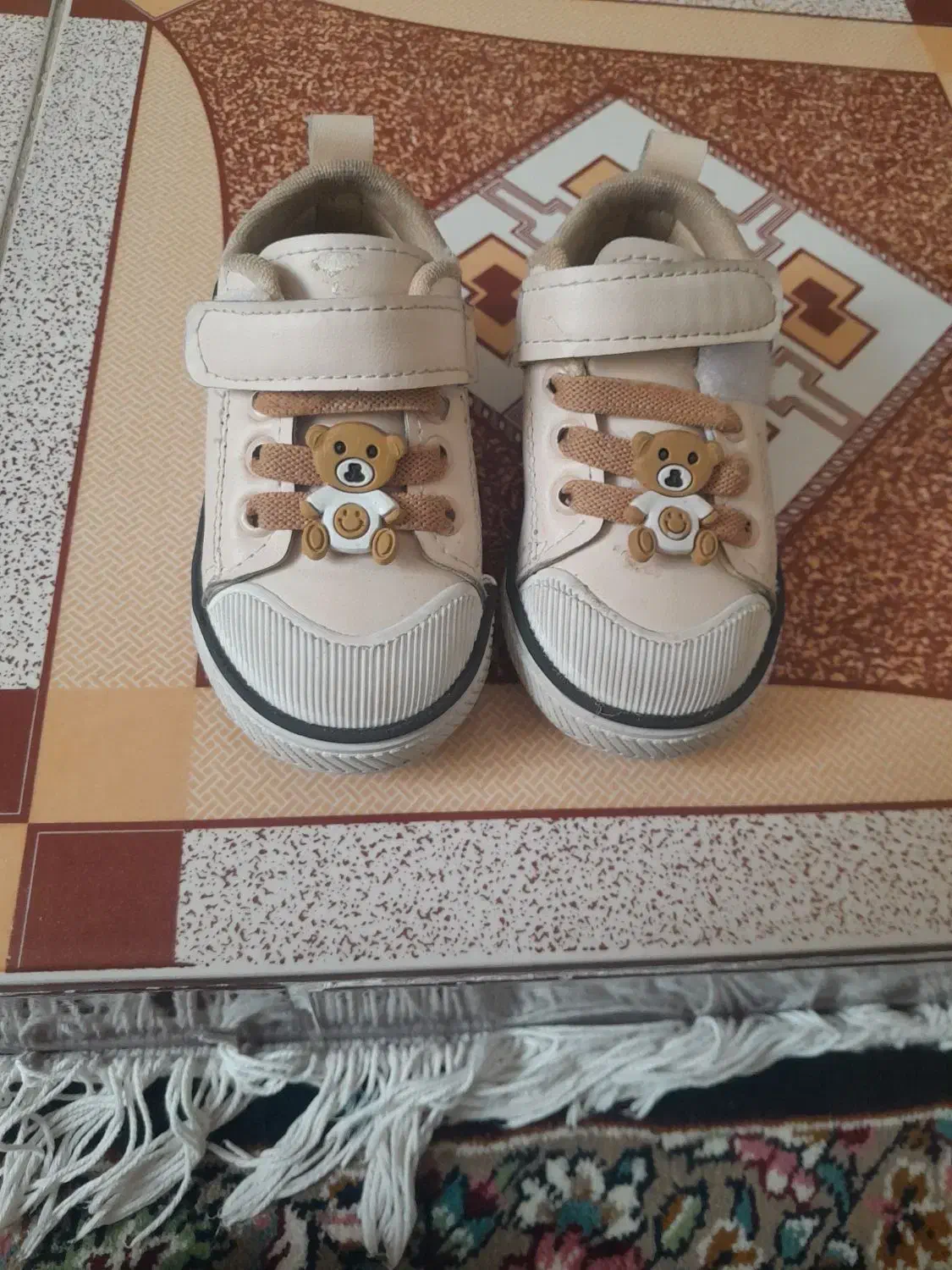 کفش بچگانه|کفش و لباس بچه|بروجرد, |دیوار