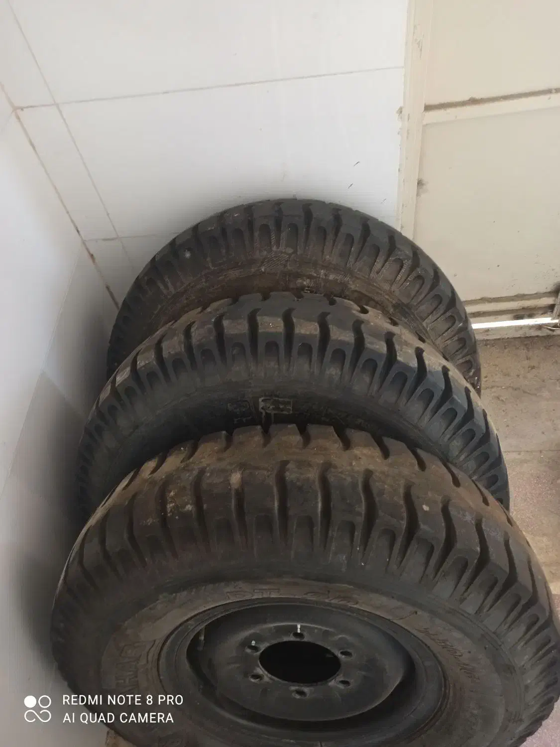 لاستیک نیسان نو سپر نیسان کاتیلازور نیسان|قطعات یدکی و لوازم جانبی|شیراز, کوی زهرا|دیوار