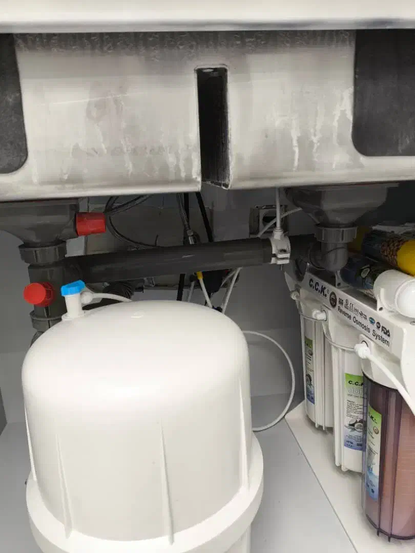 نصب وراه اندازی تصفیه آب خانگی|آبسردکن و تصفیه آب|یزد, |دیوار