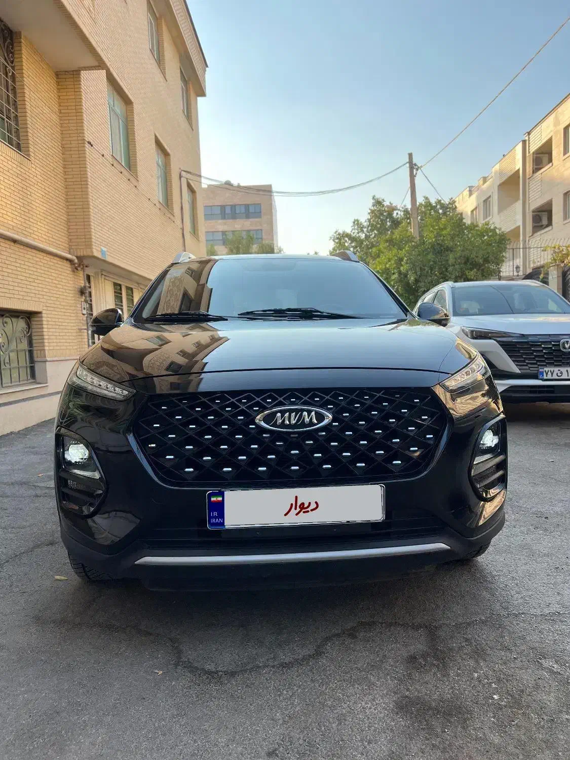 مدل ۱۴۰۲x22 pro اتوماتیک کاملا سالم و خانگی|خودرو سواری و وانت|شیراز, کوی وحدت|دیوار