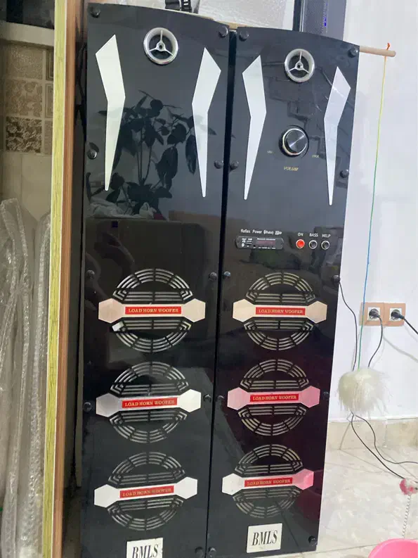 باند دوقلو|سیستم صوتی خانگی|رشت, دروازه لاکان|دیوار