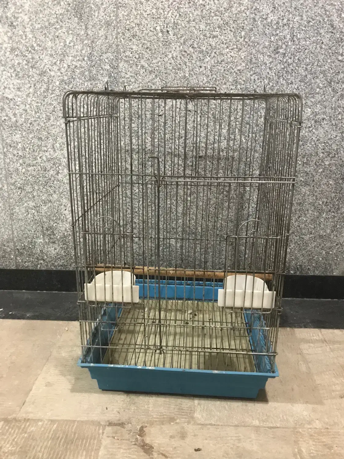 قفس پرنده .عروس هلندی.قناری|پرنده|اردبیل, |دیوار