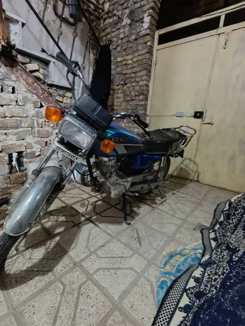 پیشرو 125cc|موتورسیکلت|مشهد, عباس‌آباد|دیوار