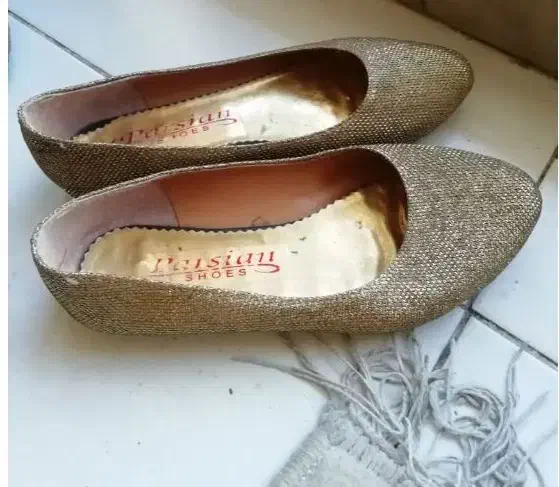 دو جفت کفش تابستانه ،در حد نو و زیبا|کیف، کفش، کمربند|فولادشهر, مسکن مهر فولادشهر|دیوار