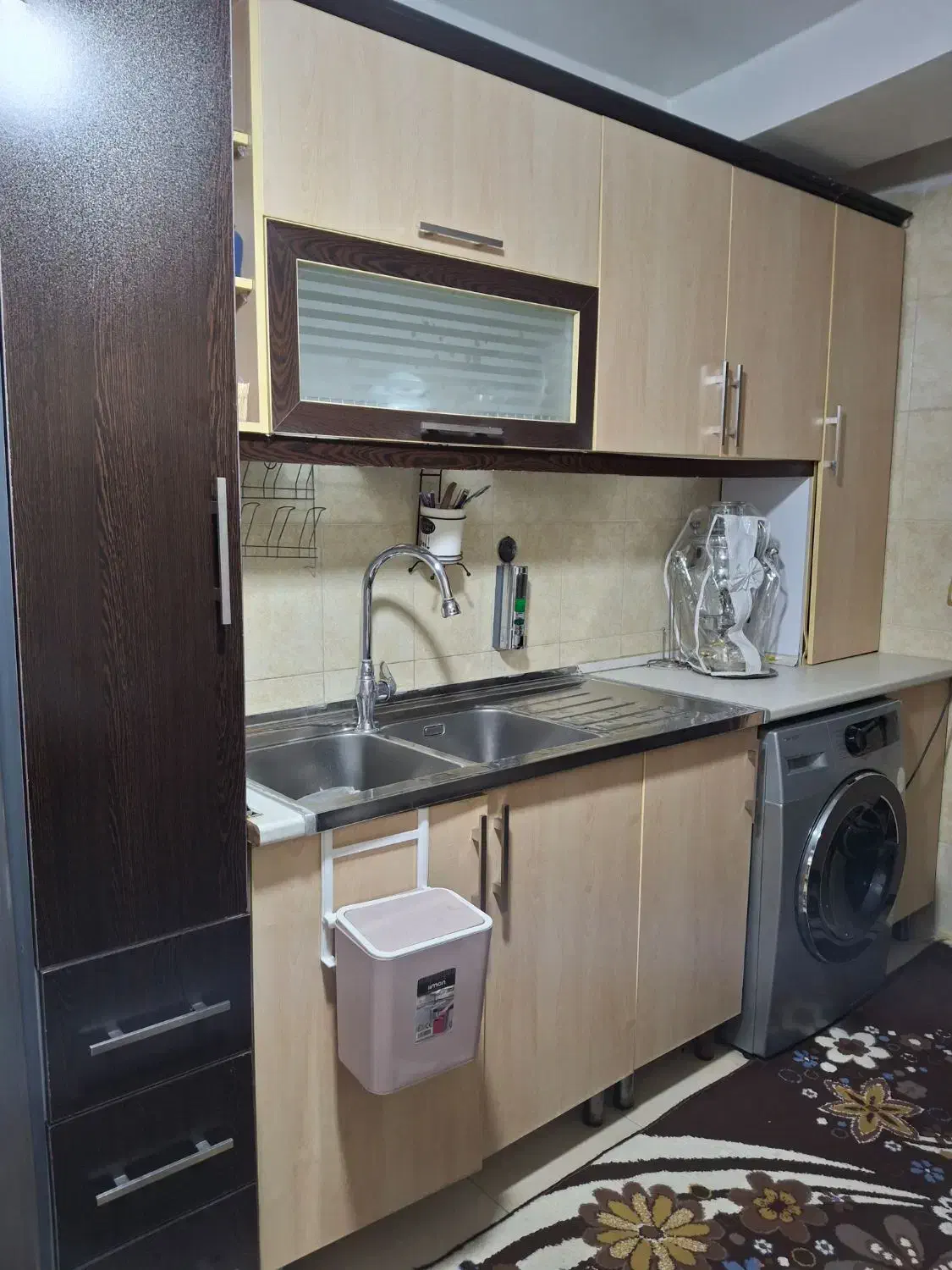 کابینت سالم در حد نو...و هود رایگان|آبچکان و نظمدهنده ظروف|ملایر, |دیوار