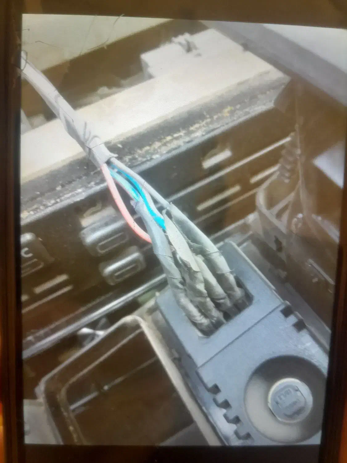 سیم کشی برق اتومبیل پذیرفته میشود|خدمات موتور و ماشین|زابل, |دیوار