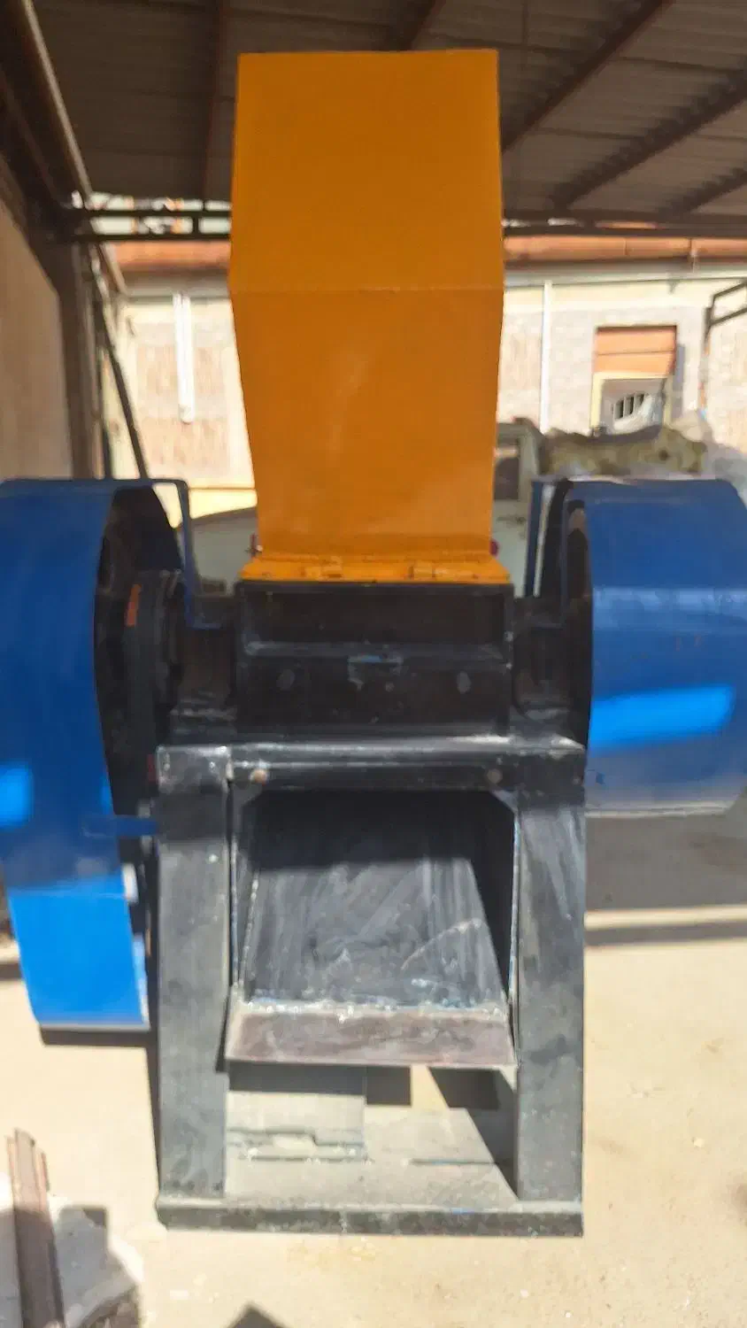 آسیاب پلاستیک دهنه ۴۰×۲۵شمشیری موتور ۱۰اسب|ماشینآلات صنعتی|اصفهان, گلزار|دیوار