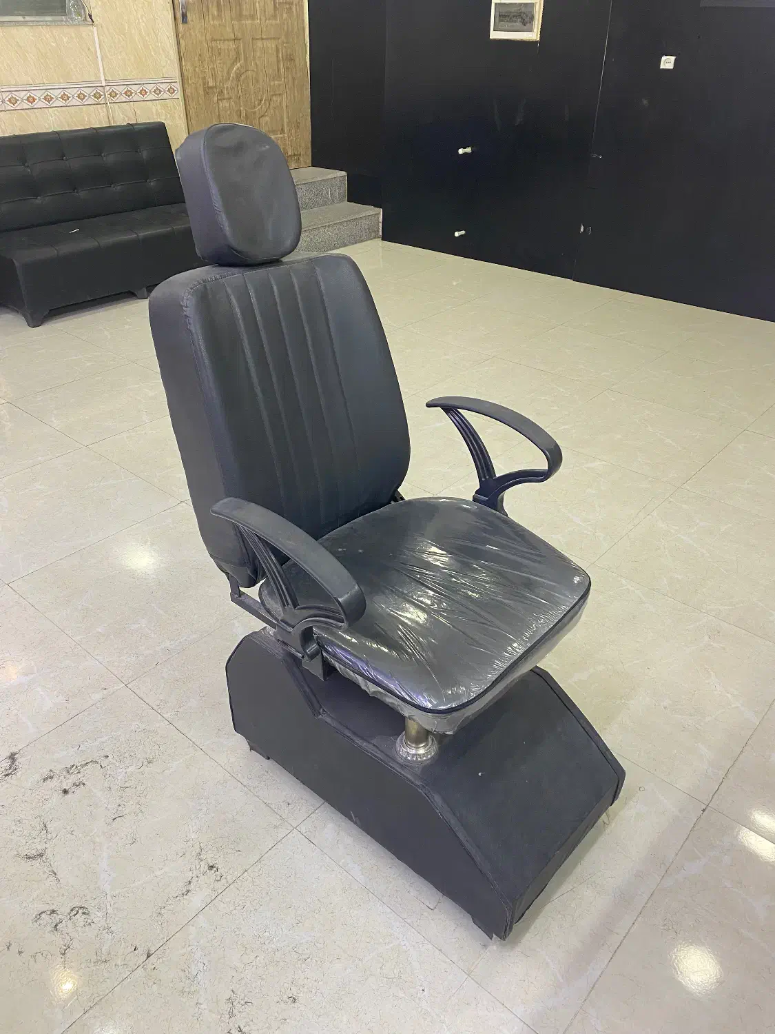 صندلی آرایشگاه|آرایشگاه و سالنهای زیبایی|ورامین, ورامین|دیوار