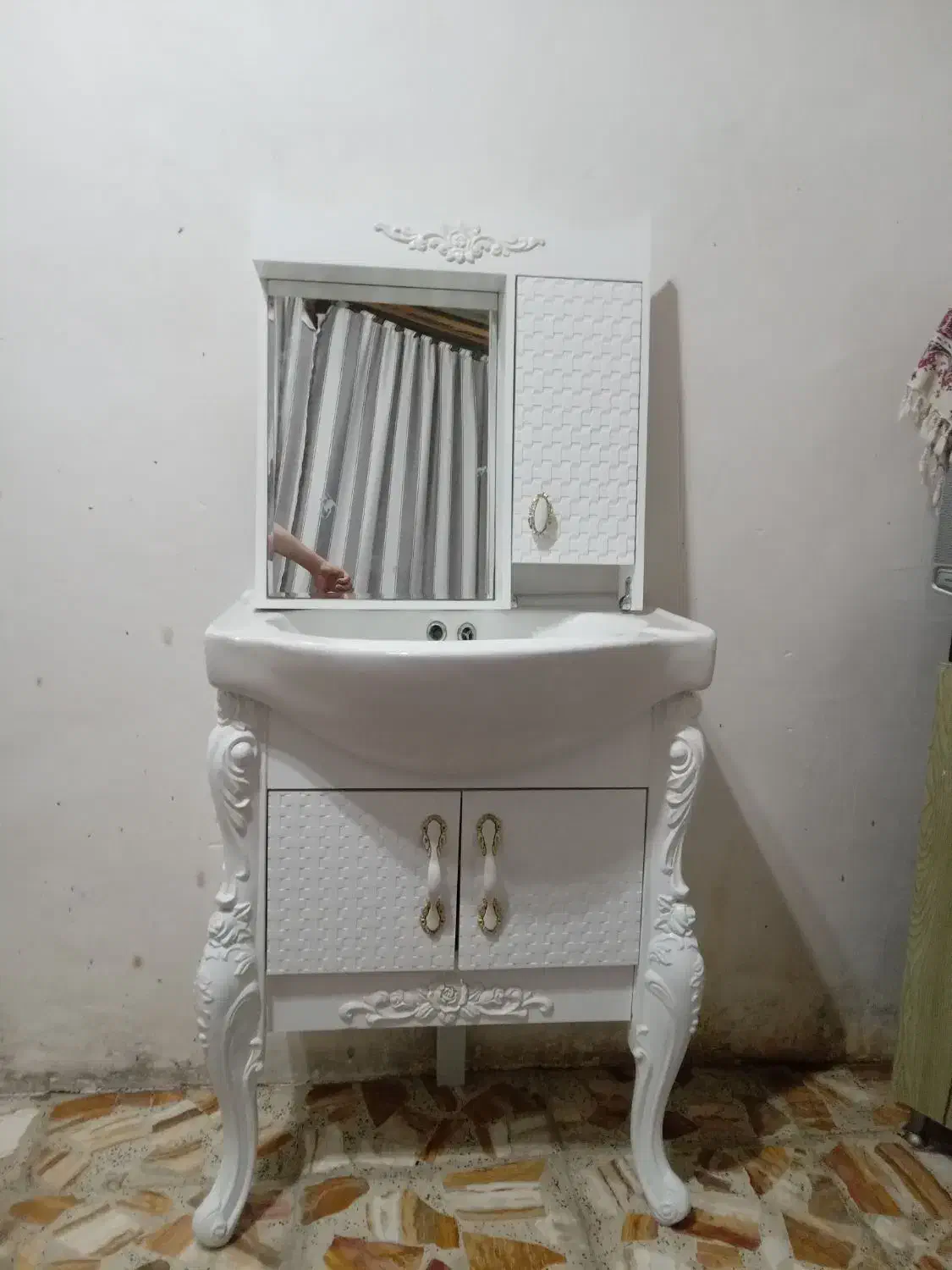 صورت شویی کمدی|لوازم سرویس بهداشتی|رشت, علی آباد|دیوار