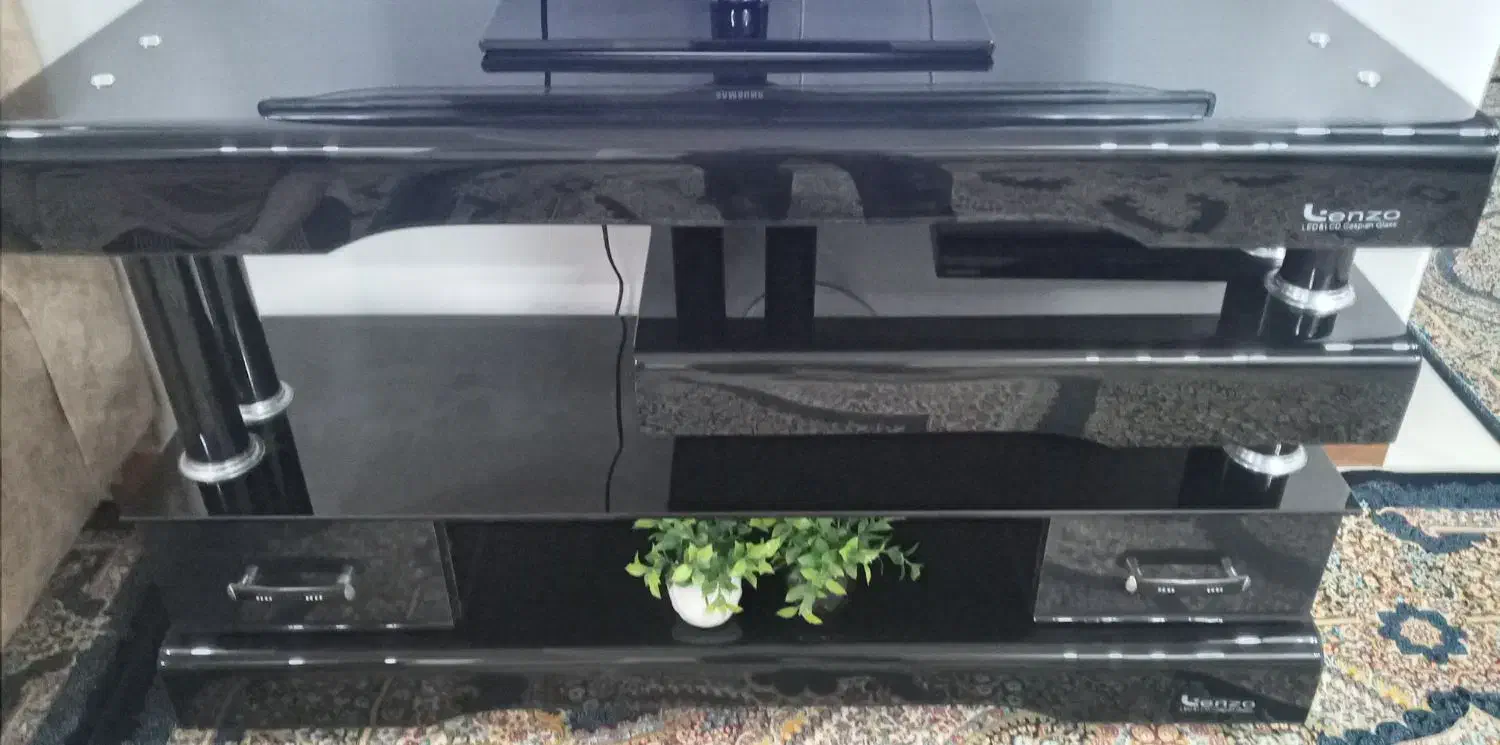 میز تلویزیون|میز تلویزیون|قم, باغ کرباسی|دیوار