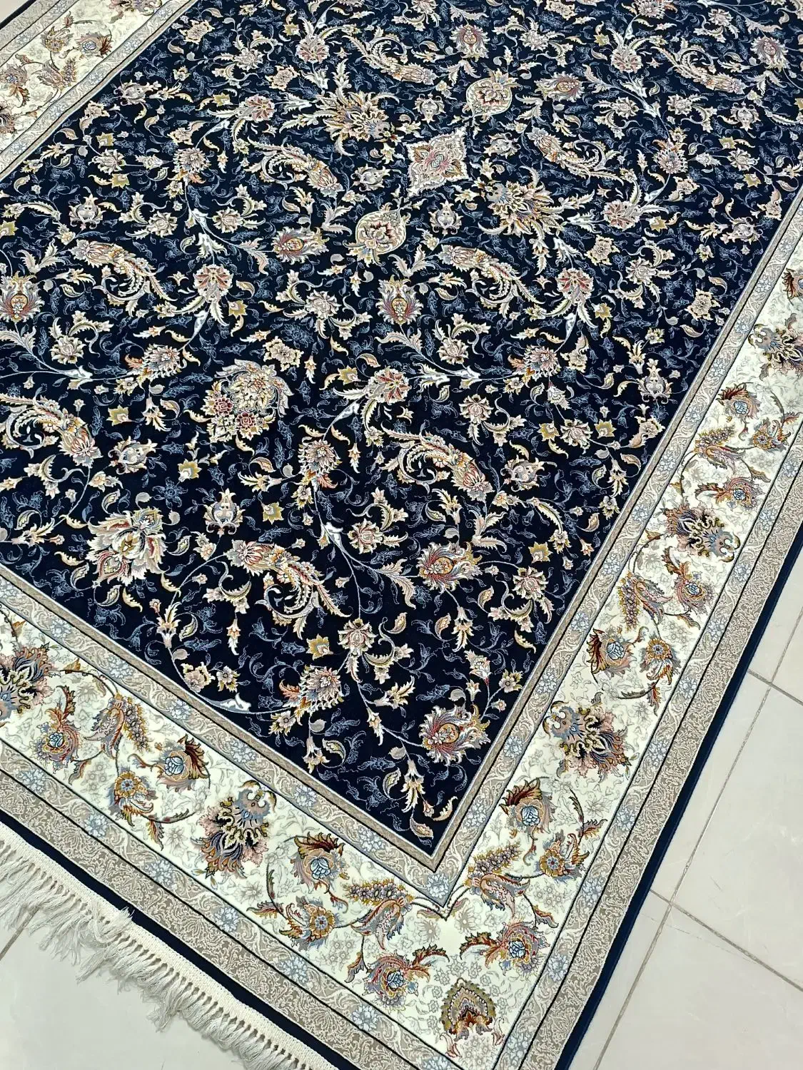 دوعدد ۶ متری آکبند قالی سلیمان سورمه ای|فرش|کرمانشاه, |دیوار